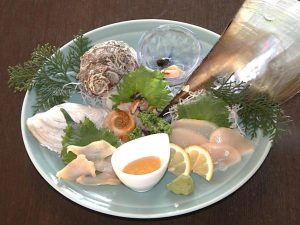 【お勧め料理】貝の刺身盛合（３種）